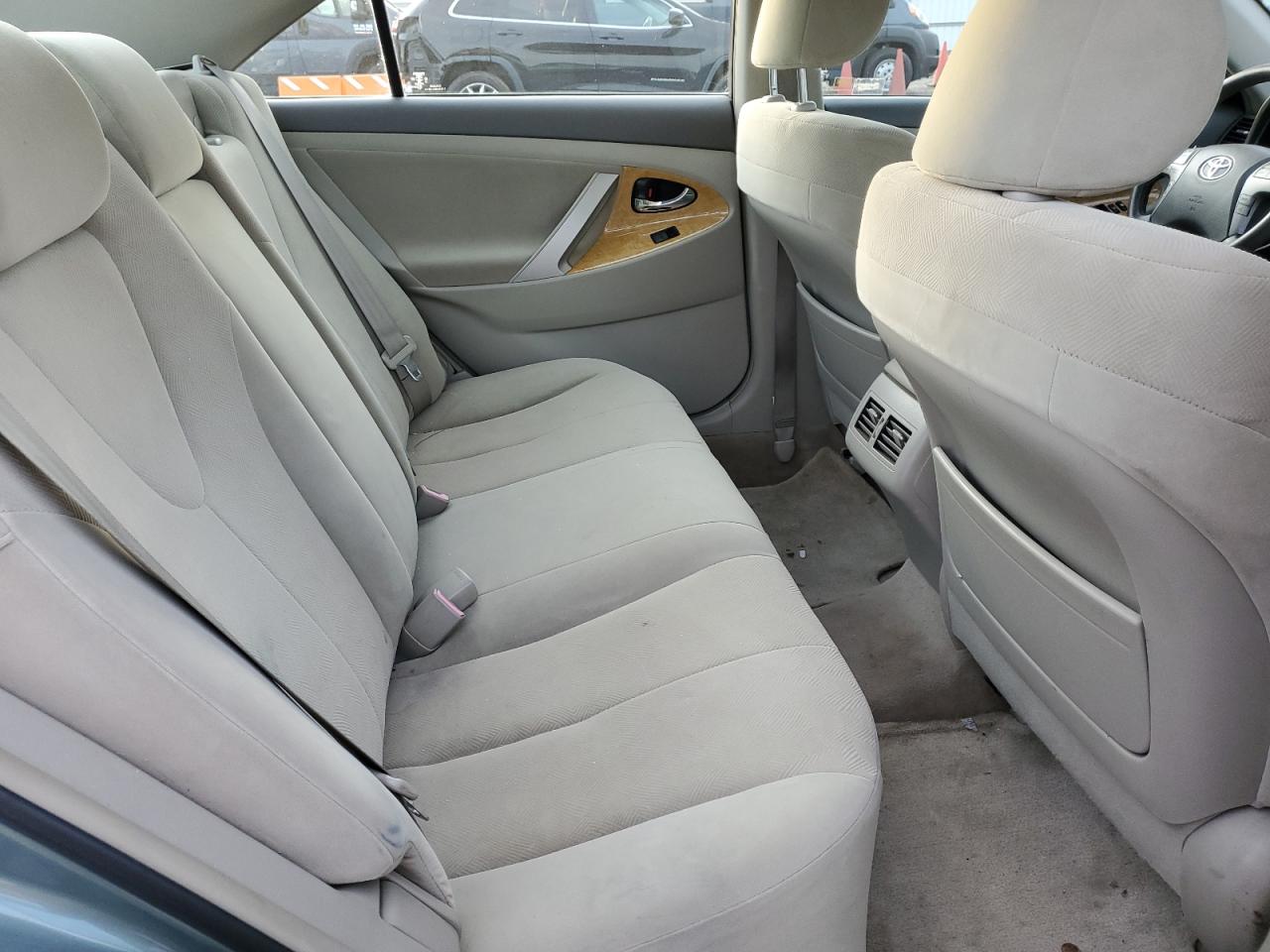 2007 Toyota Camry - Image 10