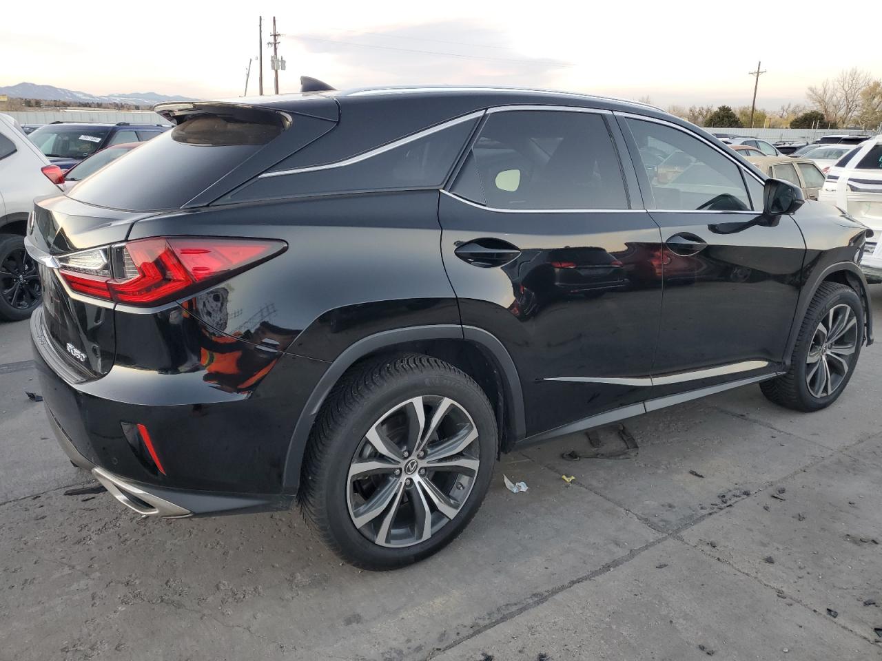 2018 Lexus RX - Image 3