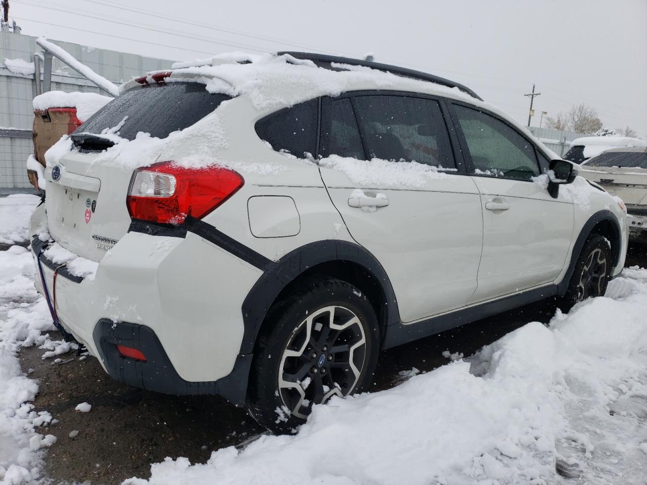 2016 Subaru XV - Image 3