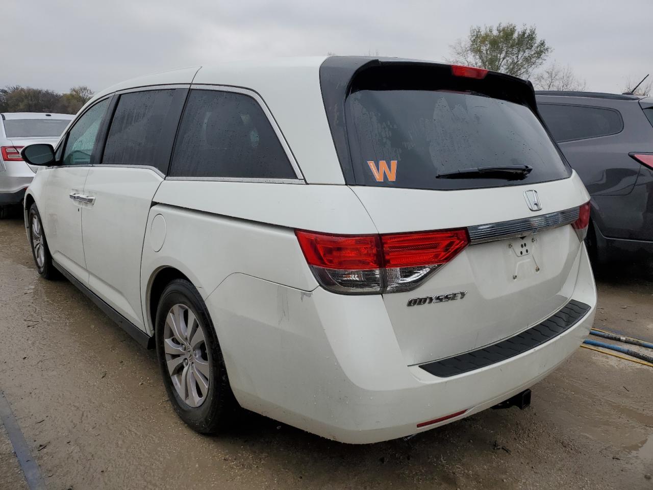 2015 Honda Odyssey - Image 2