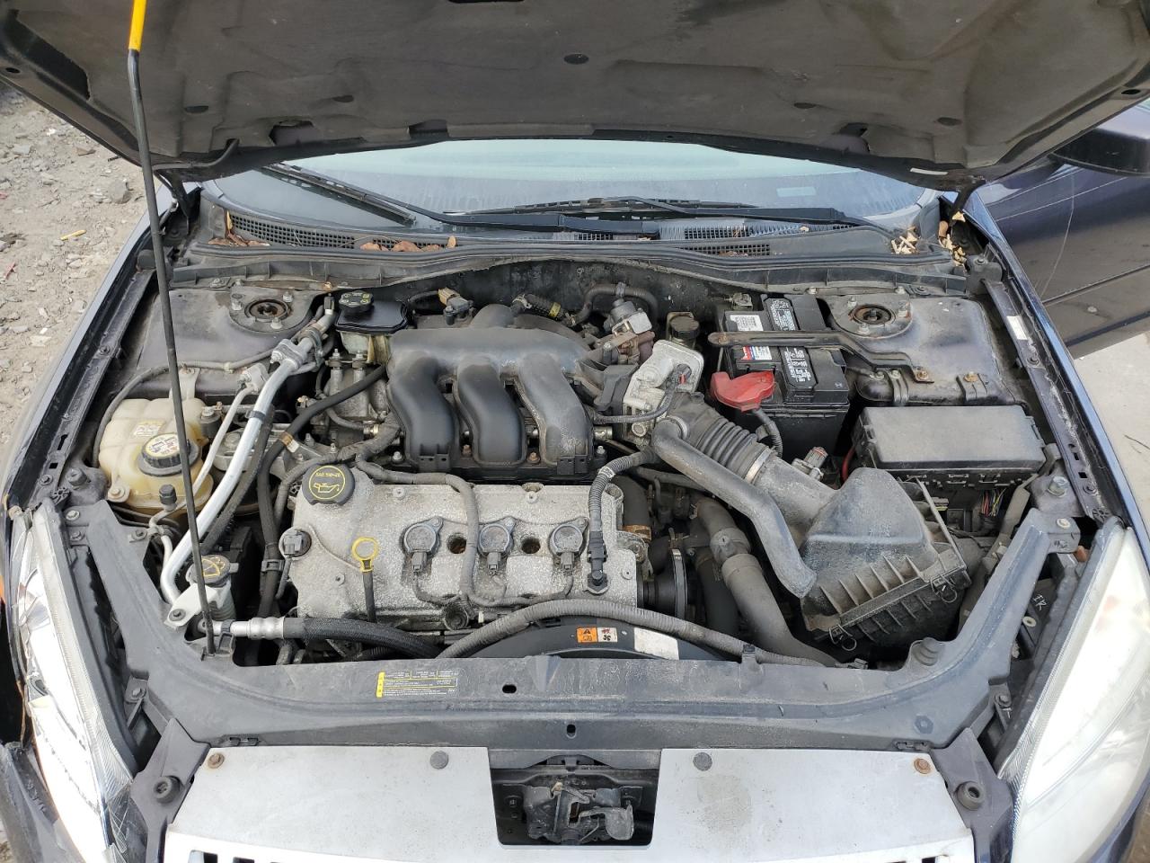 2007 Mercury Milan - Image 11