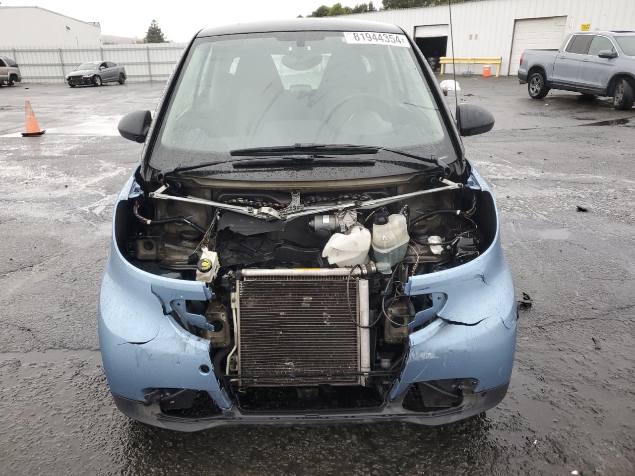 2013 Smart Fortwo Pure VIN: WMEEJ3BA3DK664640 Lot: 81944354