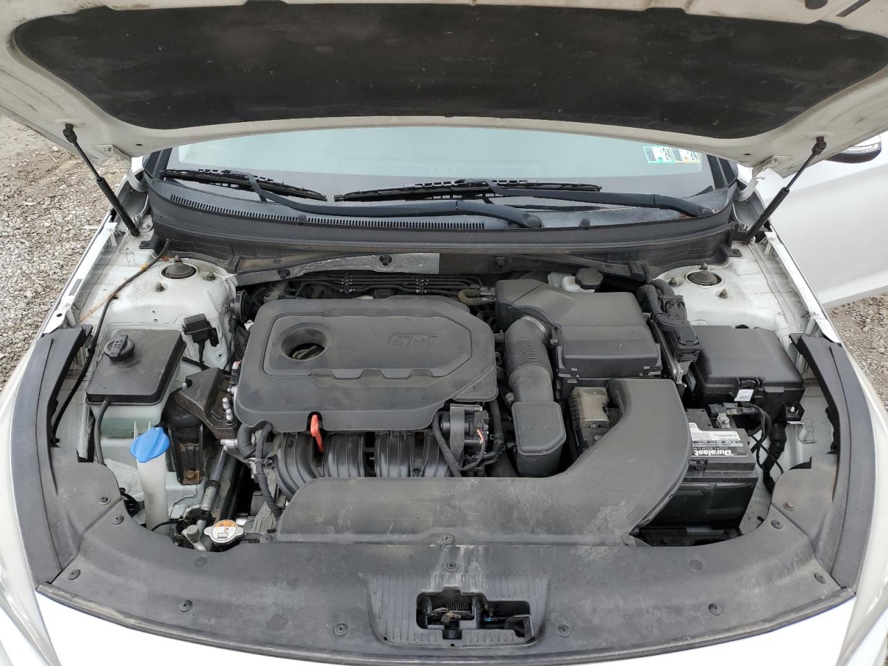 2015 Hyundai Sonata - Image 12