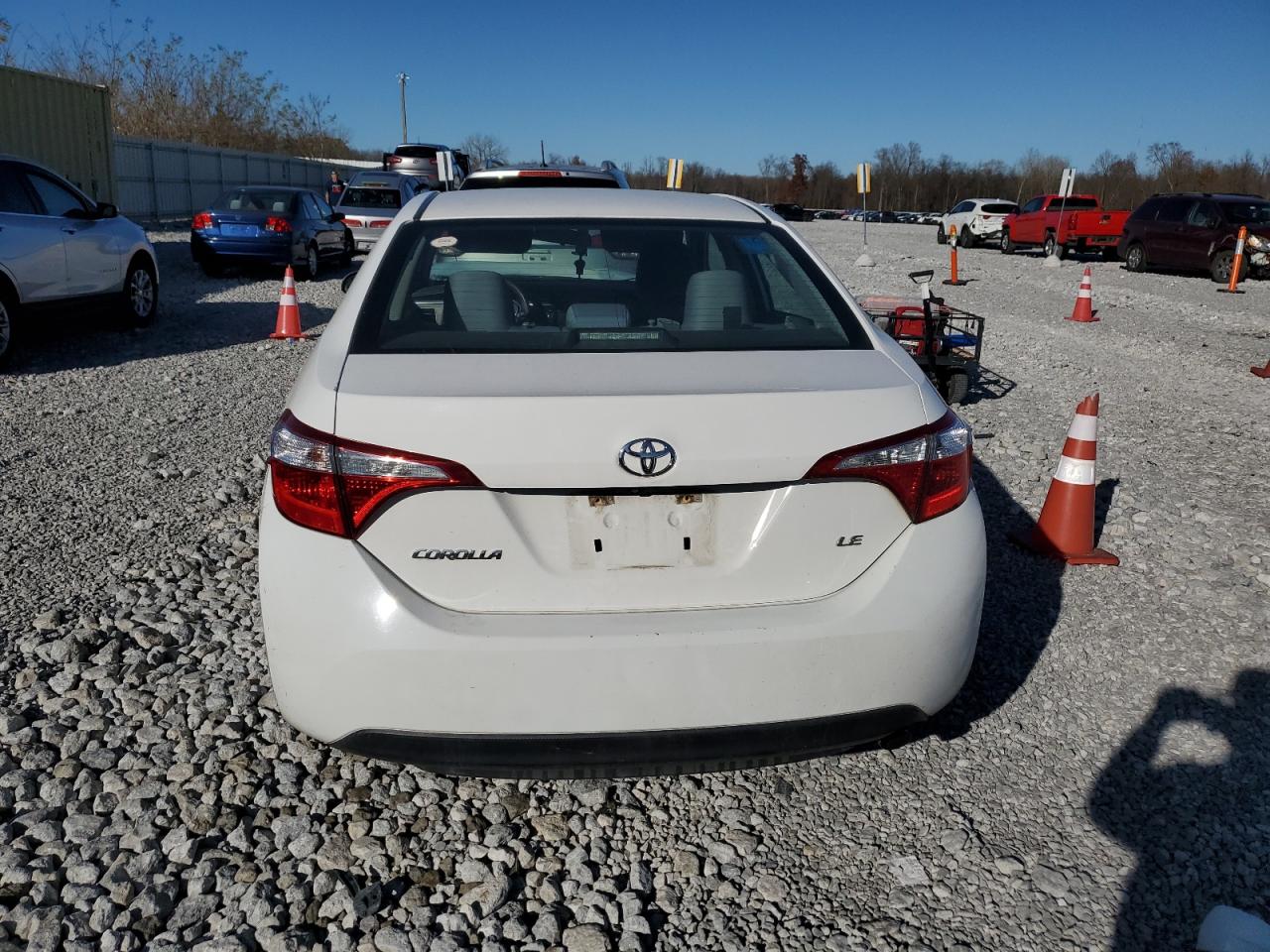 2016 Toyota Corolla L VIN: 5YFBURHEXGP385939 Lot: 79986284