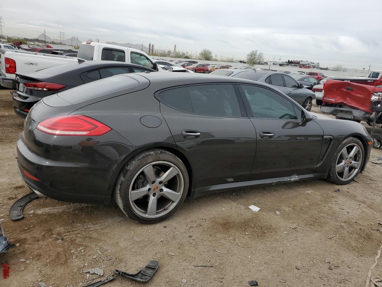 2015 Porsche Panamera - Image 3