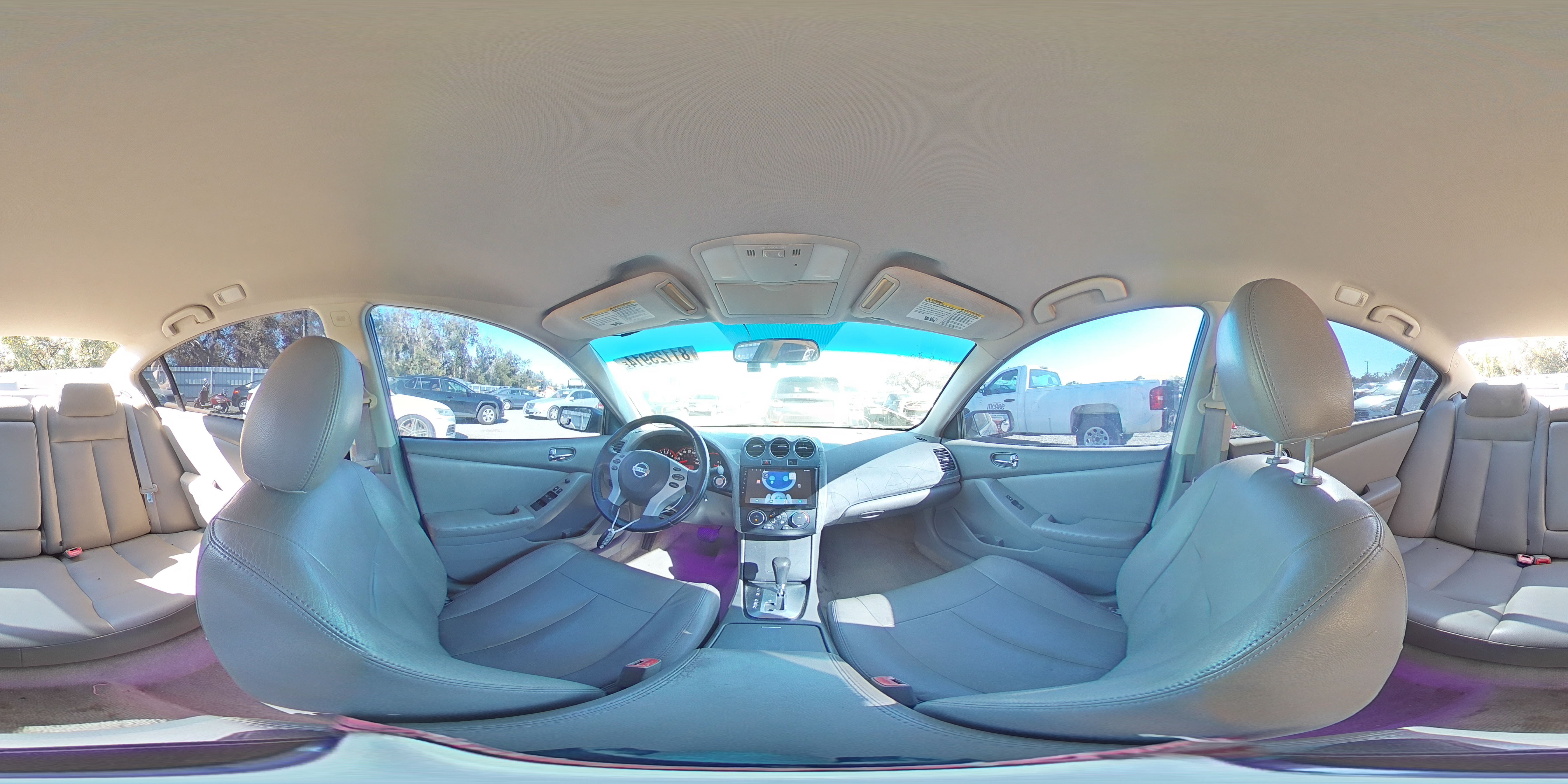 2009 Nissan Altima - Image 12