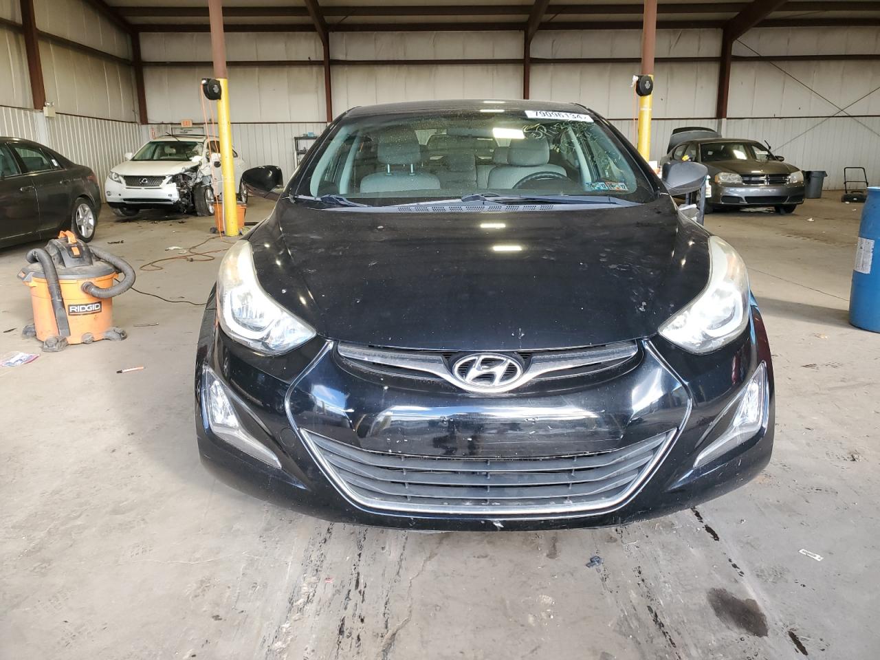 2016 Hyundai Elantra - Image 5