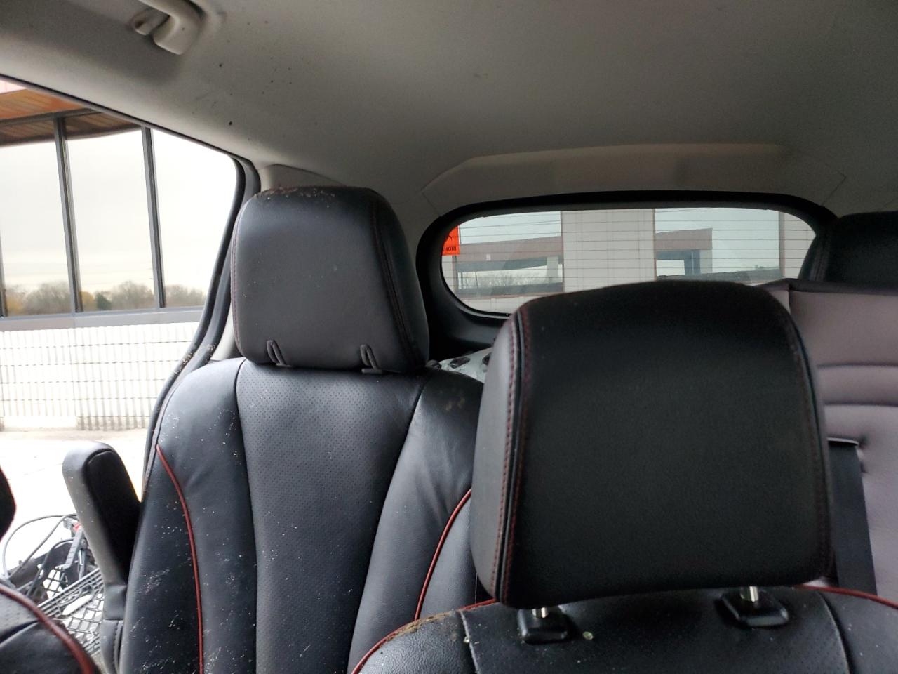 2012 Mazda 5 - Image 10