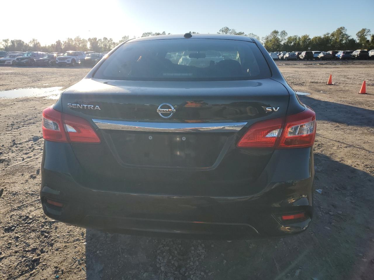 2018 Nissan Sentra S VIN: 3N1AB7AP5JY344386 Lot: 81505444