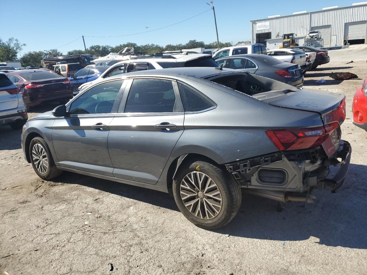 2021 Volkswagen Jetta - Image 2