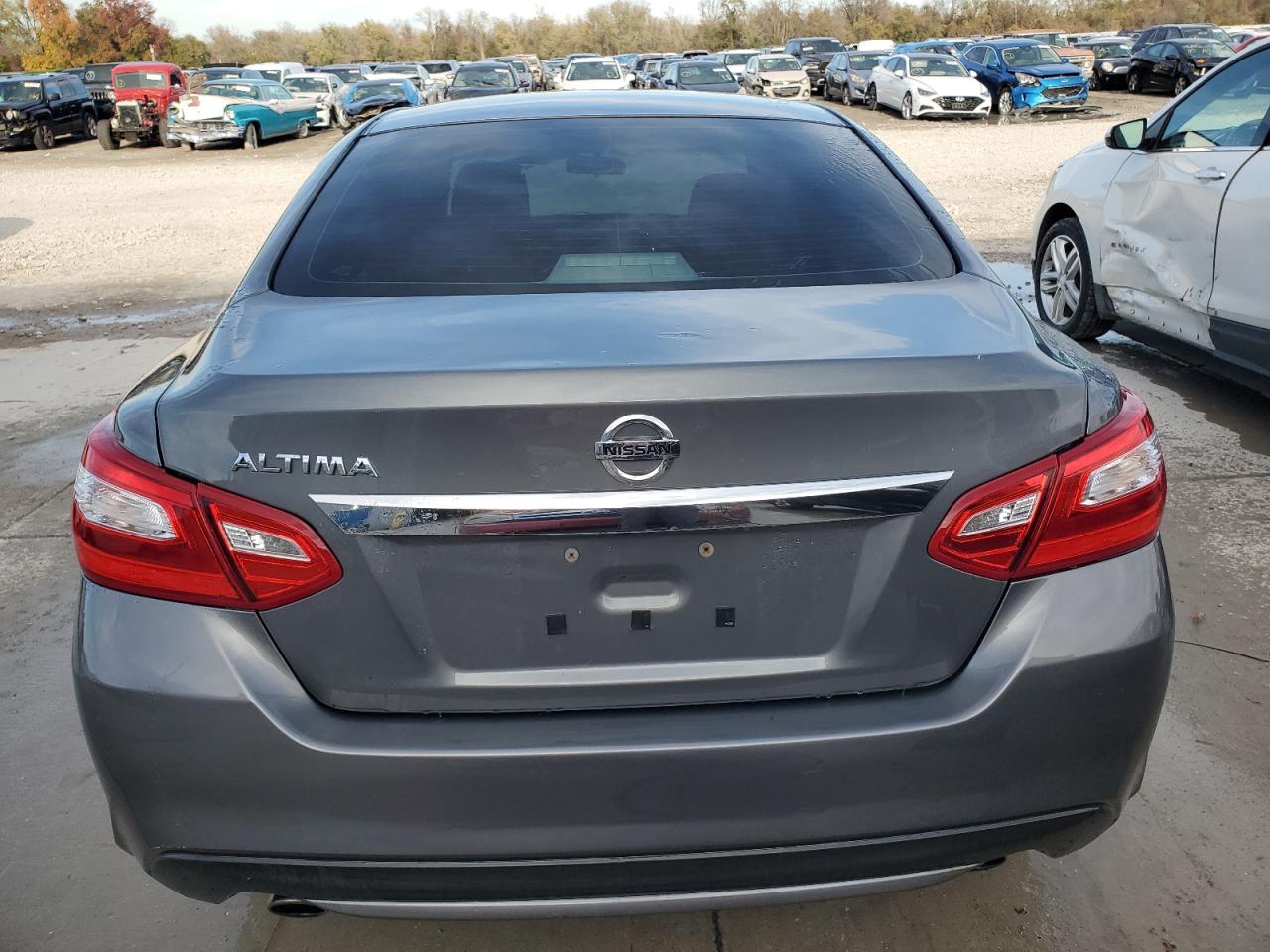 2017 Nissan Altima - Image 6