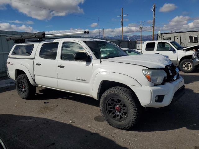  TOYOTA TACOMA 2015 Белый