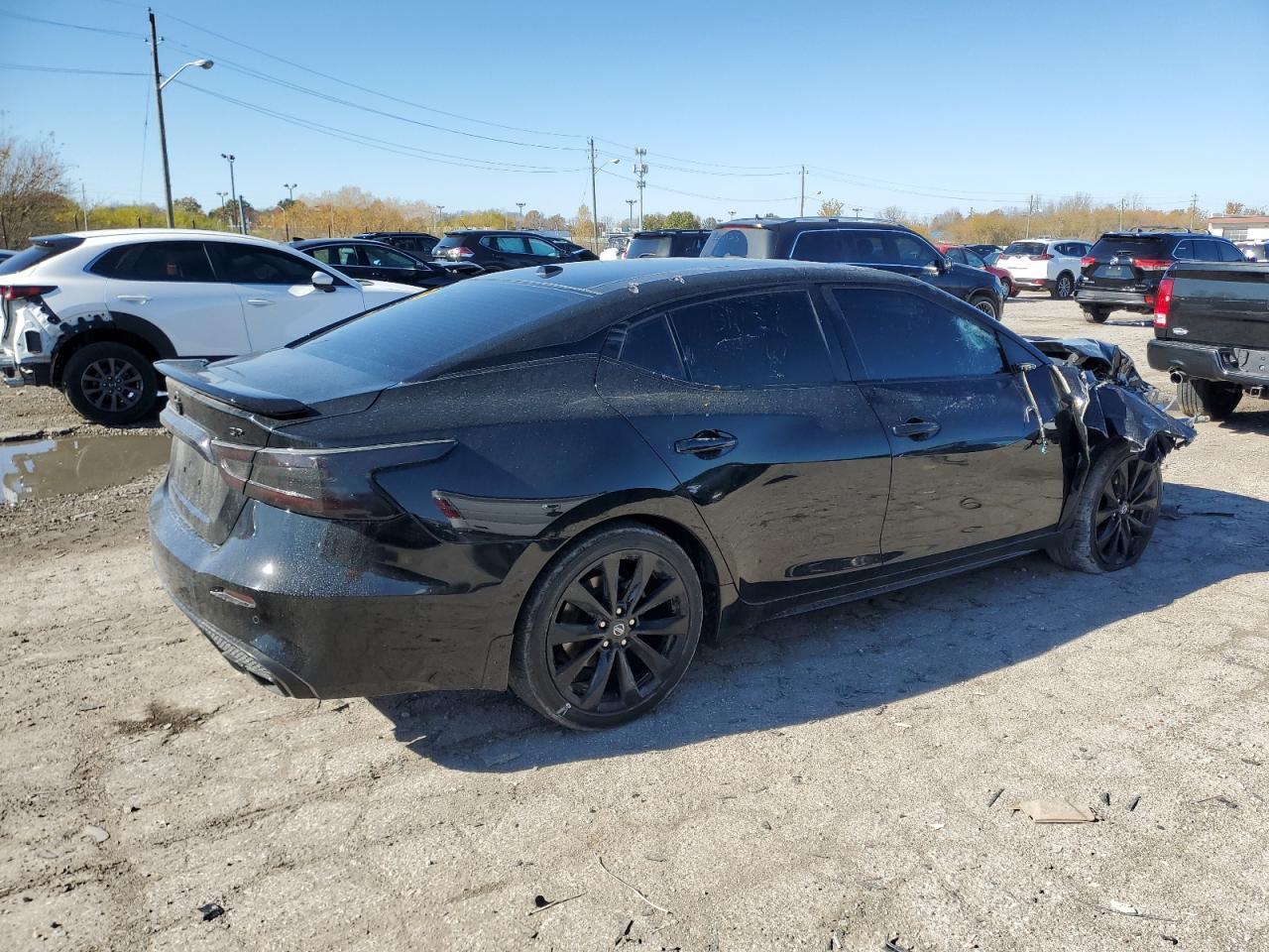 2021 Nissan Maxima - Image 3