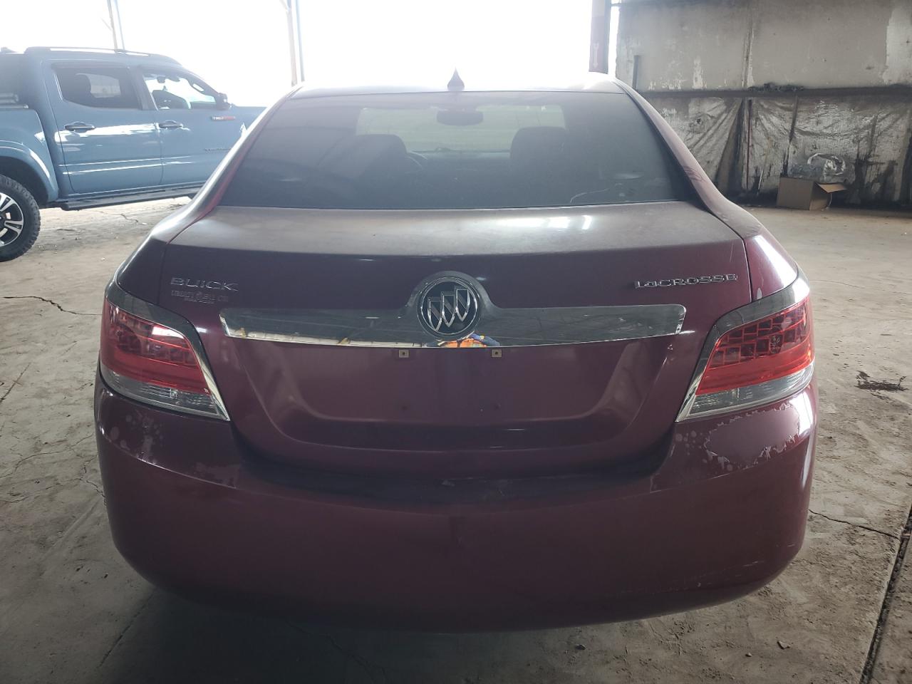 2010 Buick LaCrosse - Image 6