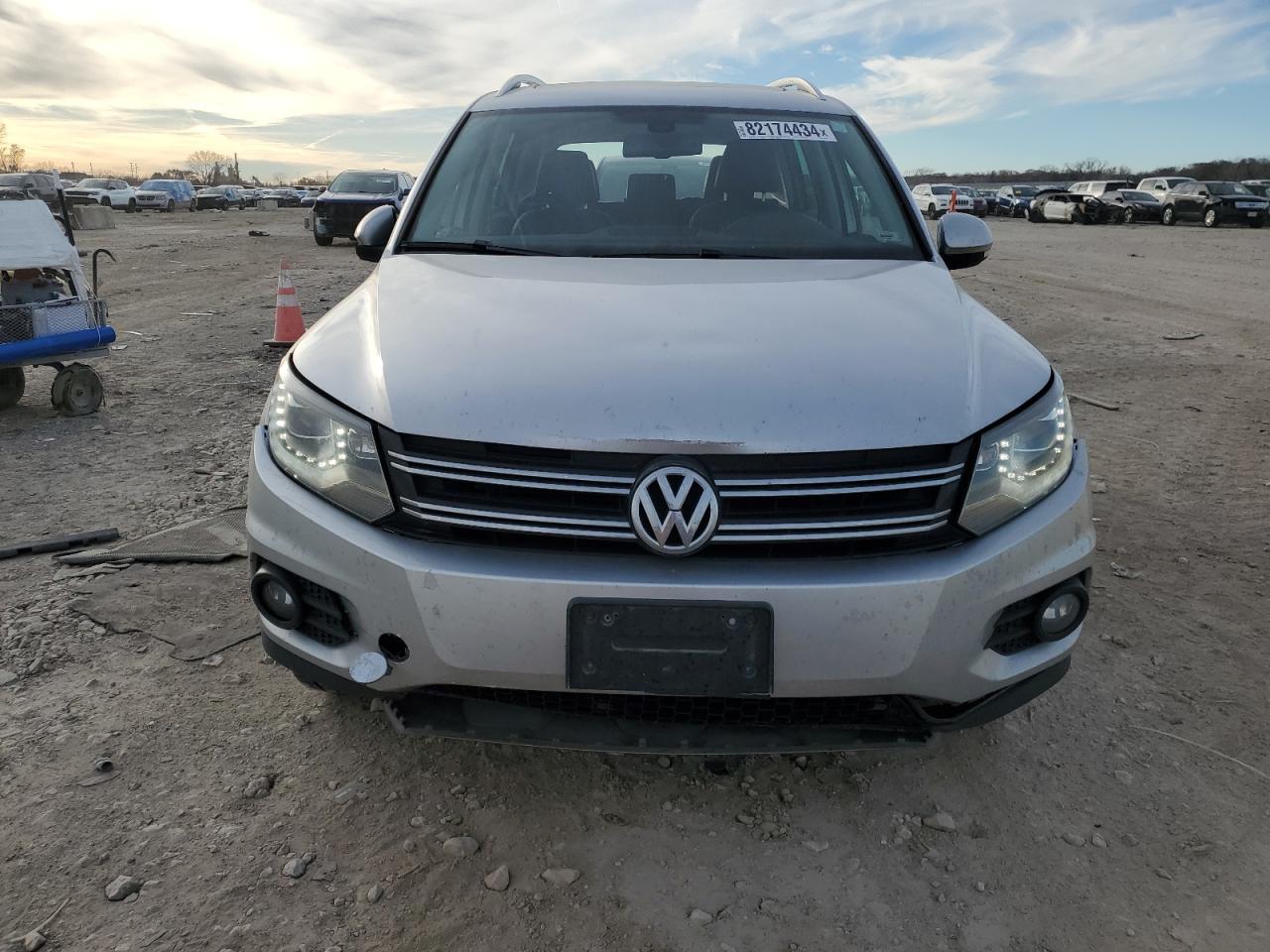 VIN WVGBV7AX7GW524019 2016 VOLKSWAGEN TIGUAN no.5