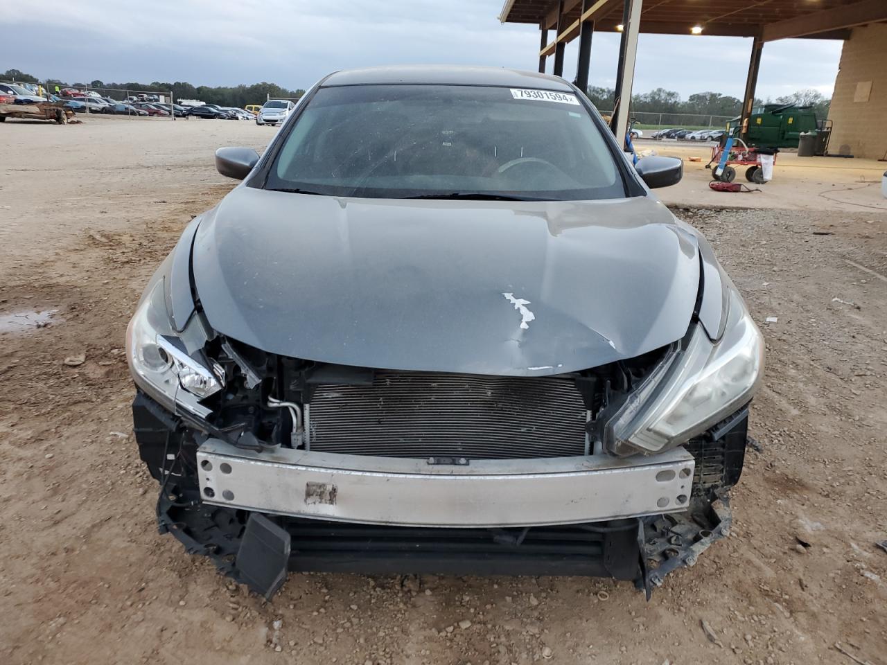2017 Nissan Altima - Image 5