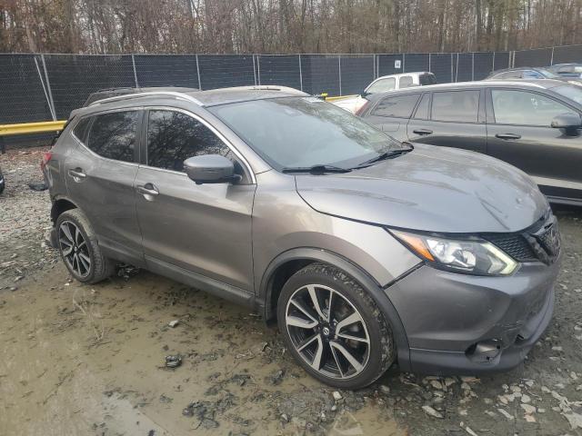  NISSAN ROGUE 2018 Szary