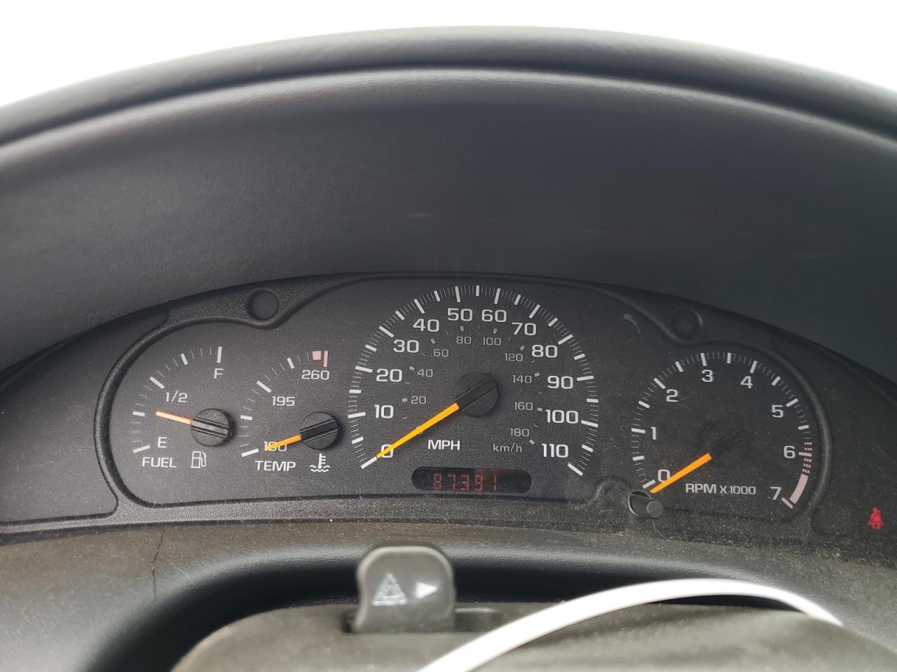 2004 Chevrolet Cavalier - Image 9