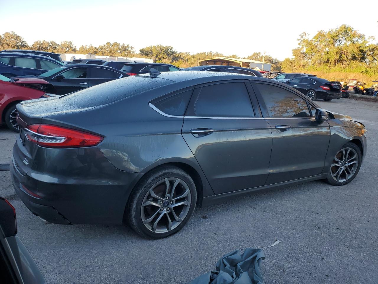 2020 Ford Fusion - Image 3