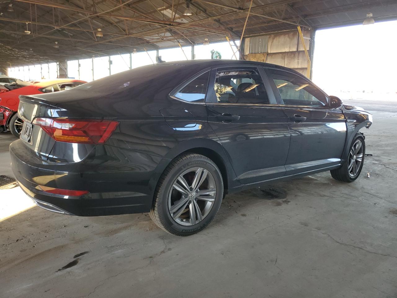 2019 Volkswagen Jetta - Image 3