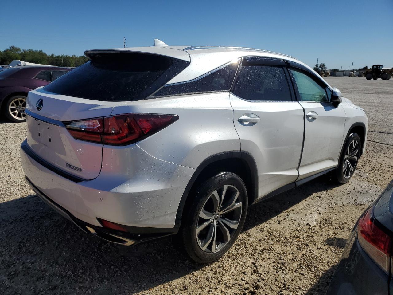 2020 Lexus RX - Image 3