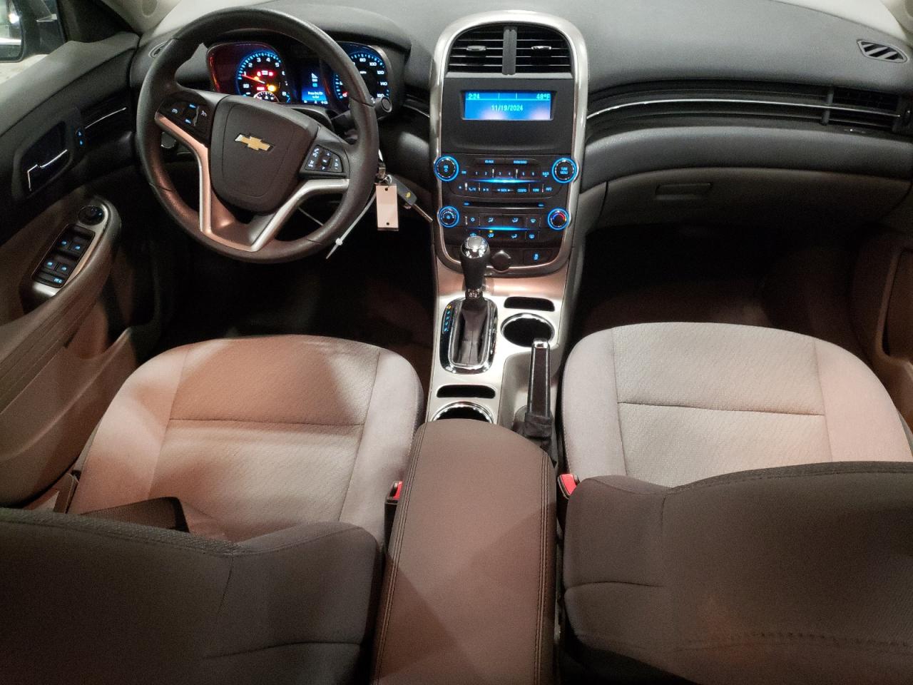 2014 Chevrolet Malibu - Image 8