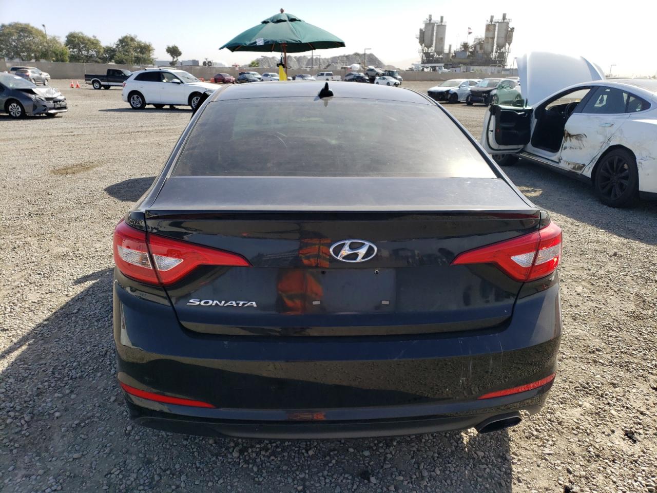 2017 Hyundai Sonata Se VIN: 5NPE24AF4HH587134 Lot: 79475034