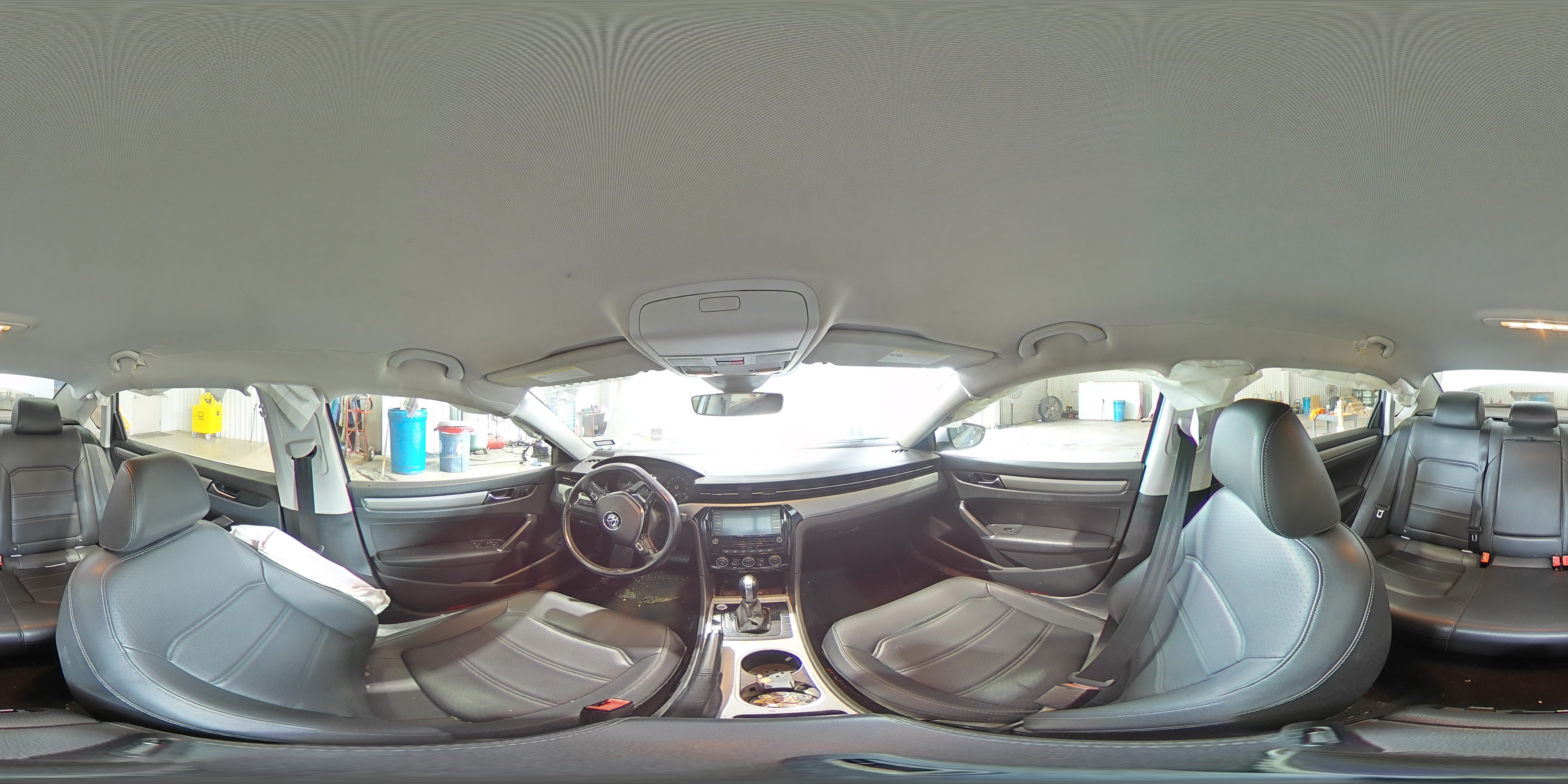 2020 Volkswagen Passat - Image 13