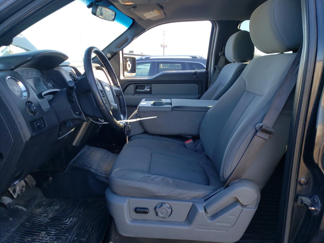 2014 Ford F-150 - Image 7