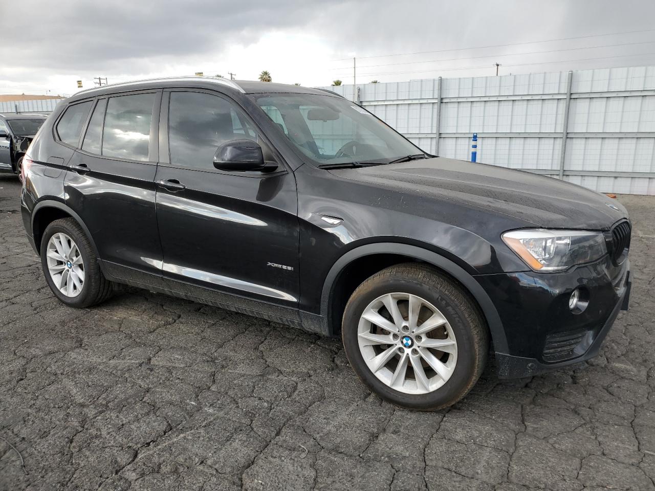 VIN 5UXWX9C51G0D93701 2016 BMW X3 no.4