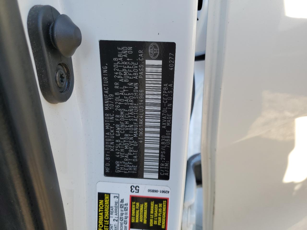 2020 Toyota Camry - Image 12