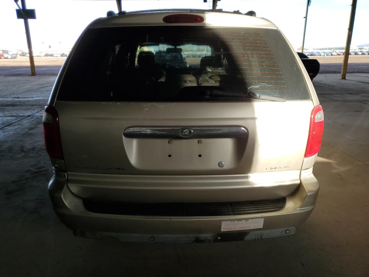 2005 Chrysler Town & Country Limited VIN: 2C8GP64L05R319654 Lot: 79475224