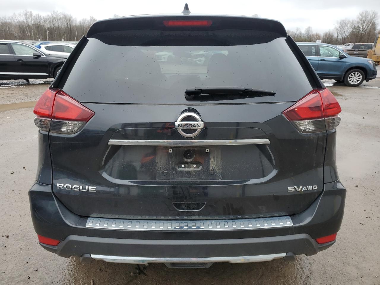 2018 Nissan Rogue - Image 6