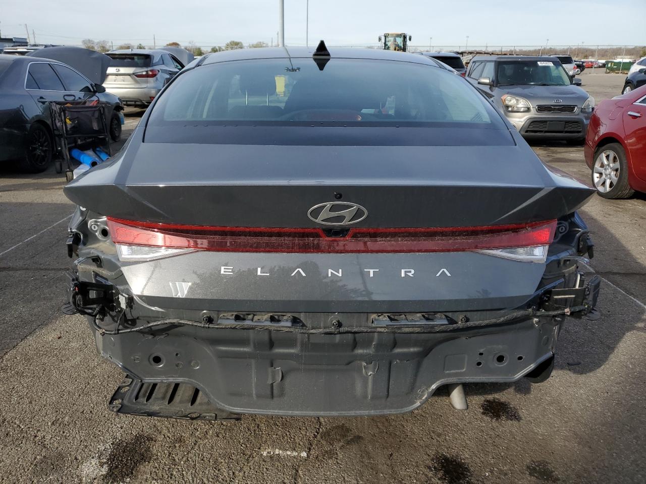 2024 Hyundai Elantra - Image 6
