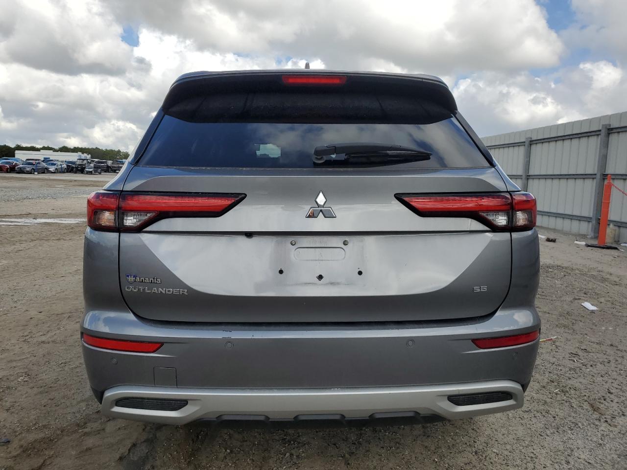 2023 Mitsubishi Outlander Se VIN: JA4J3UA81PZ058111 Lot: 79021884