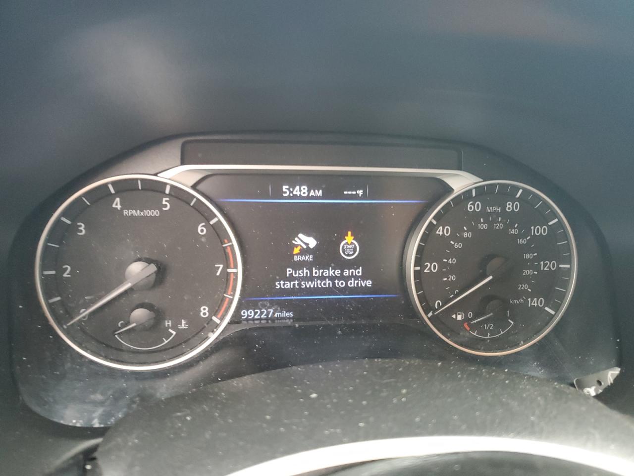 2020 Nissan Altima - Image 9