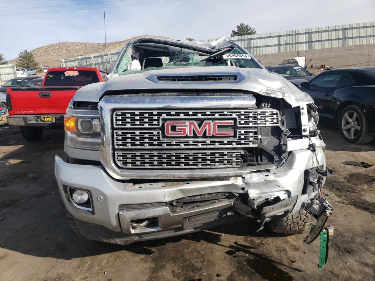 2019 GMC Sierra - Image 5