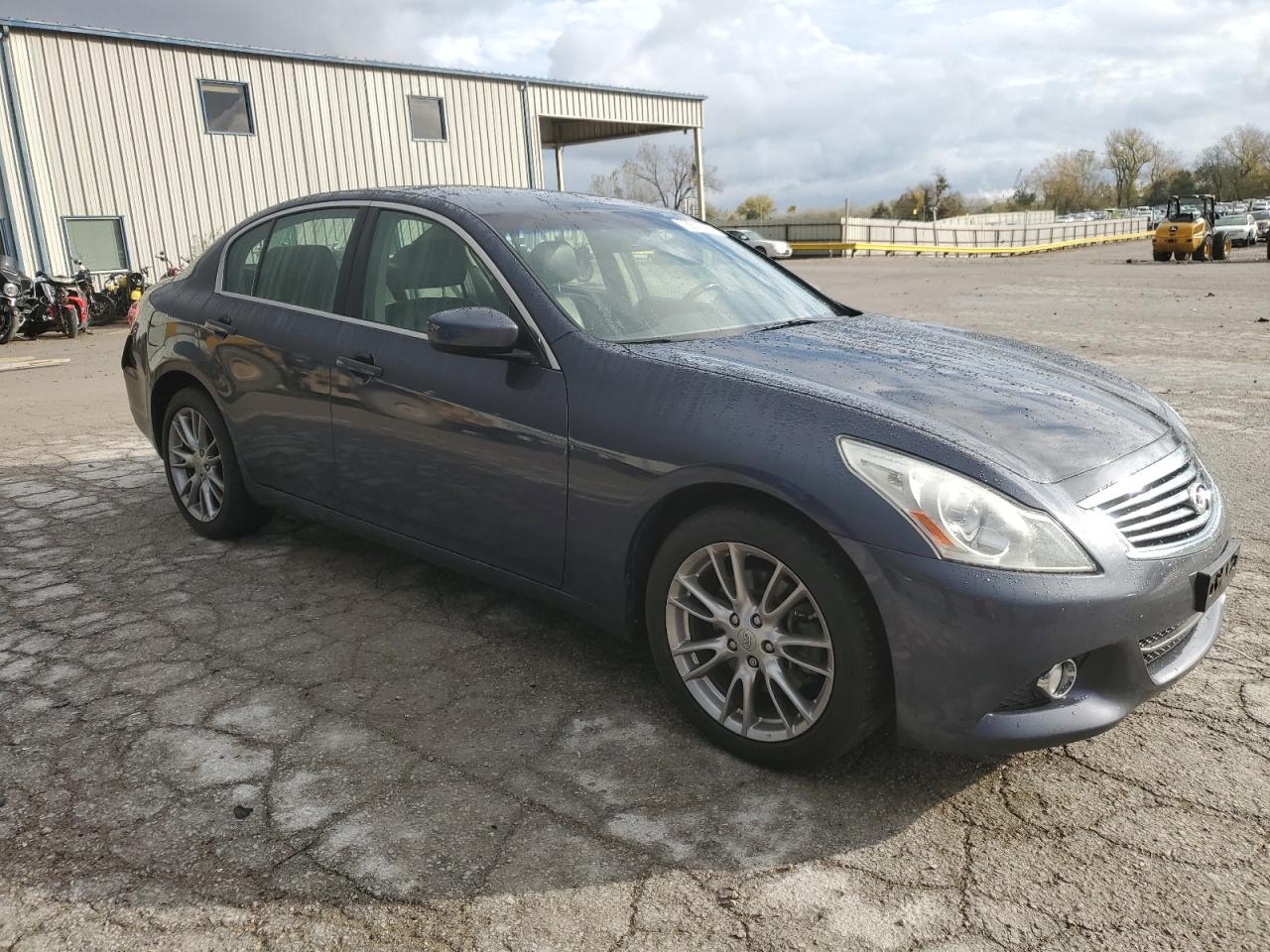 2011 Infiniti G - Image 4