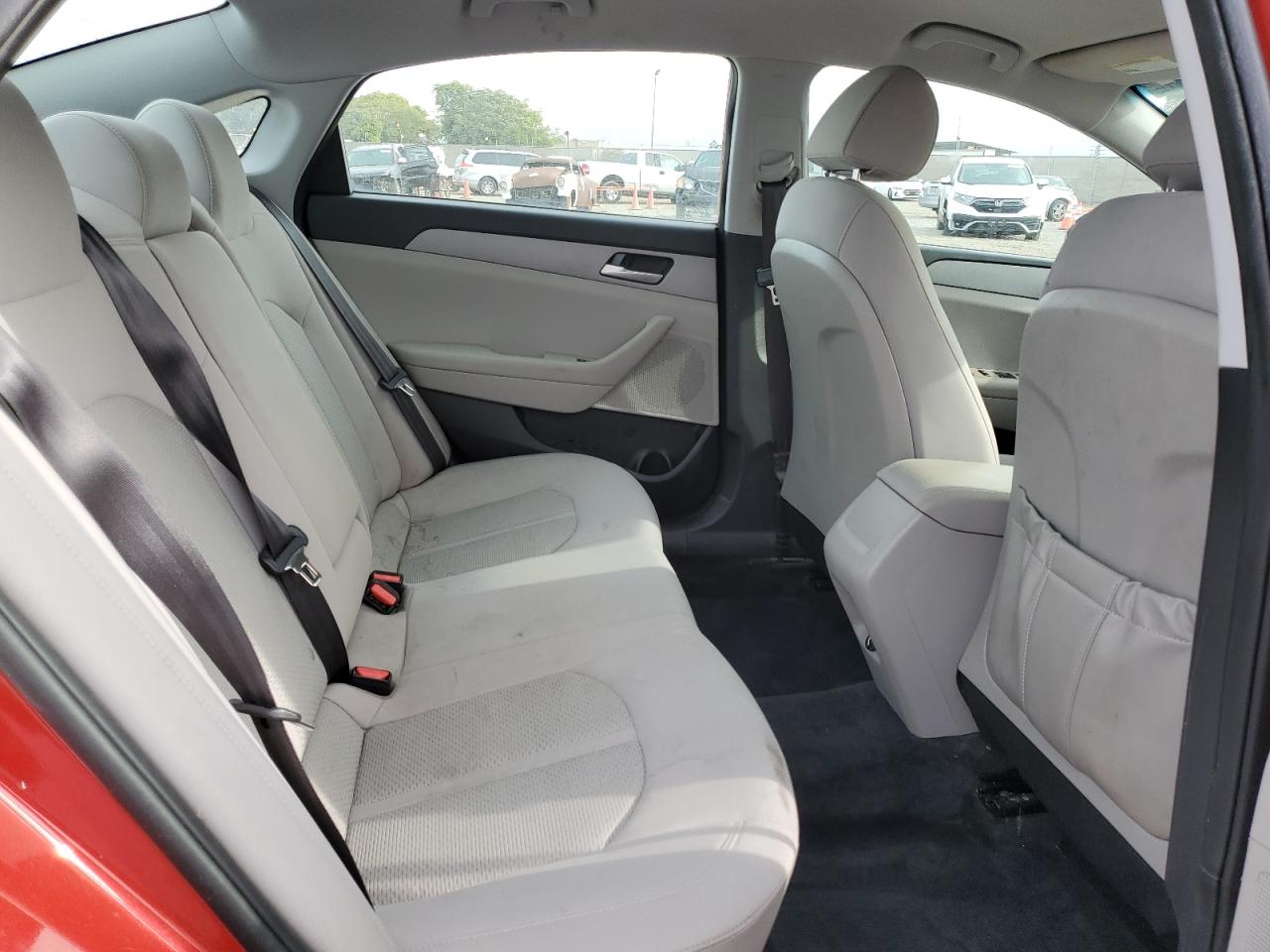 2019 Hyundai Sonata - Image 11