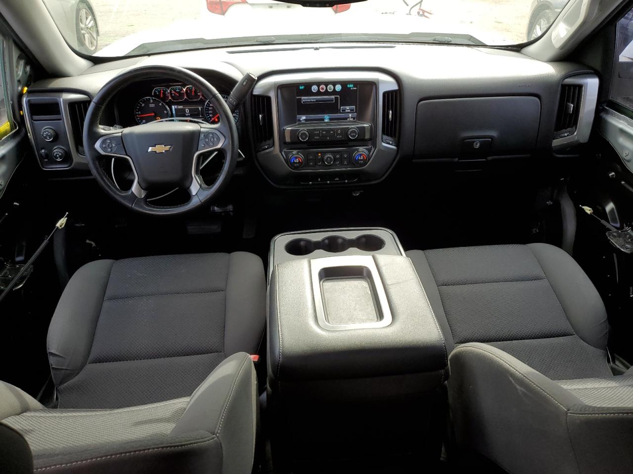 2016 Chevrolet Silverado - Image 8