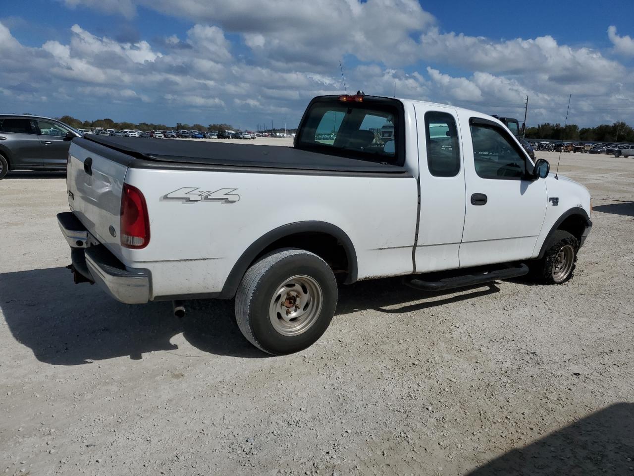 2003 Ford F-150 - Image 3