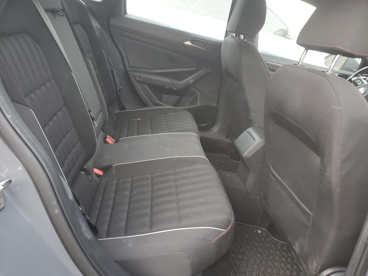 2021 Volkswagen Jetta - Image 10