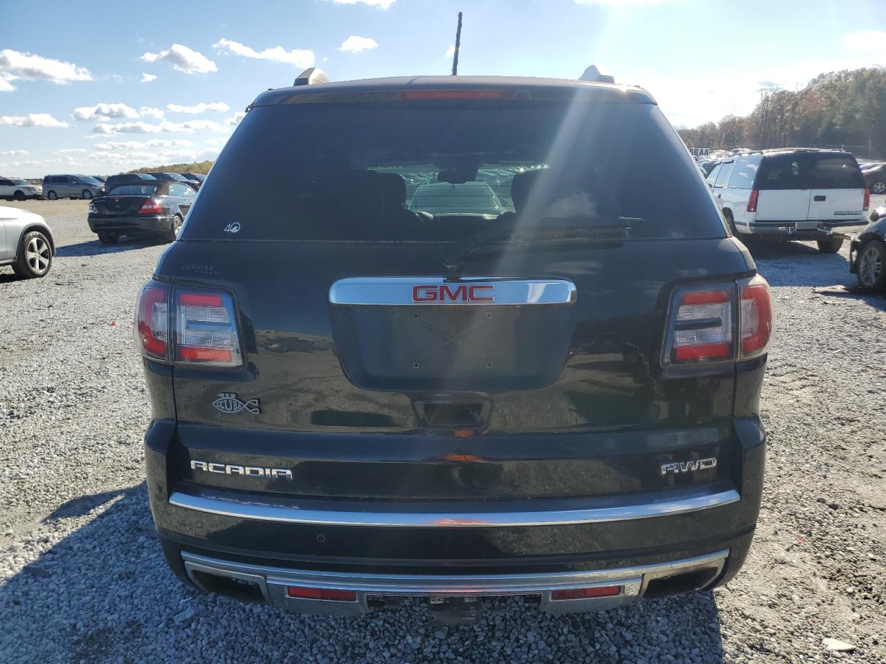 2015 GMC Acadia Denali VIN: 1GKKVTKD0FJ228017 Lot: 81457094