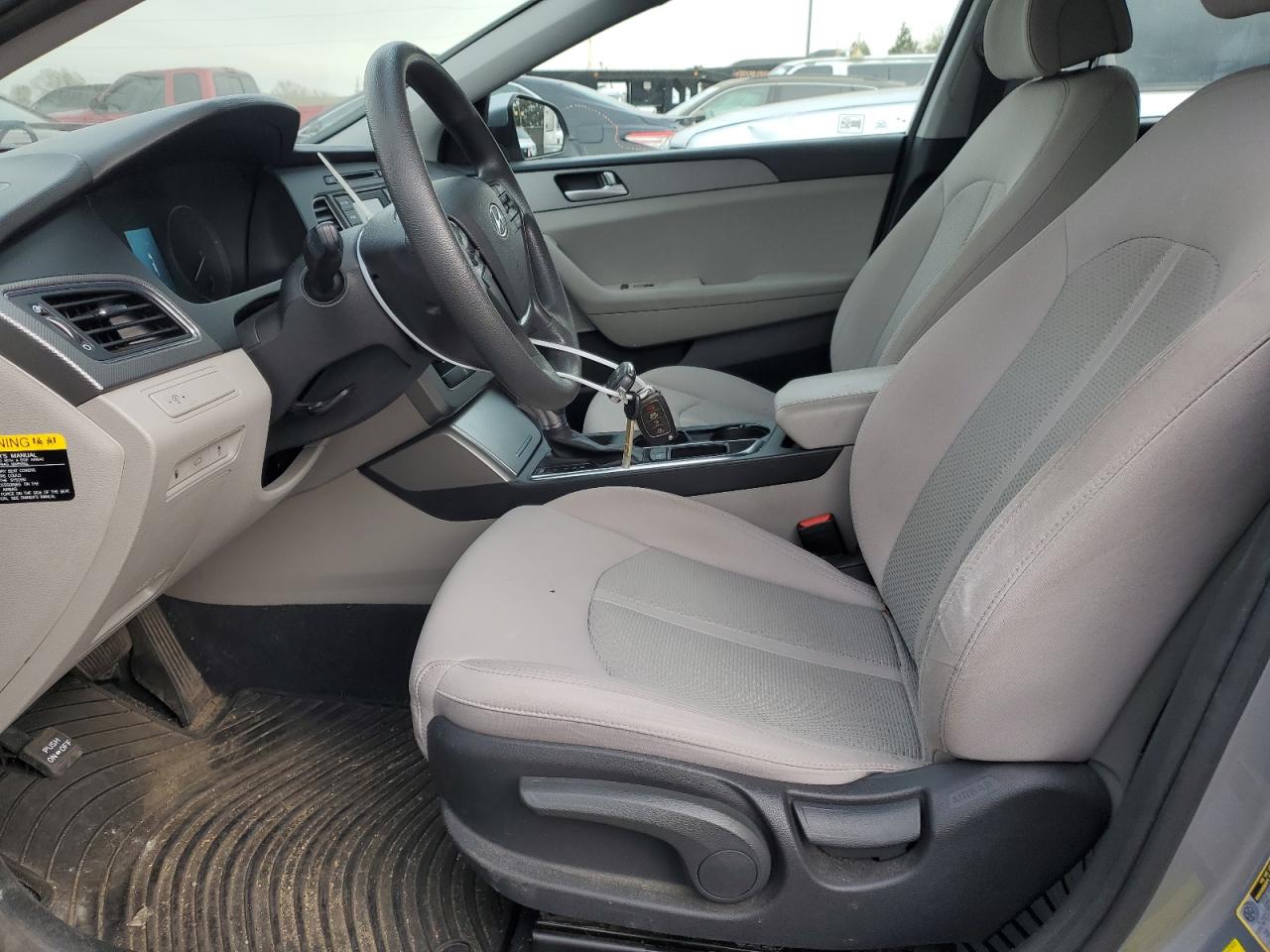 2015 Hyundai Sonata - Image 7