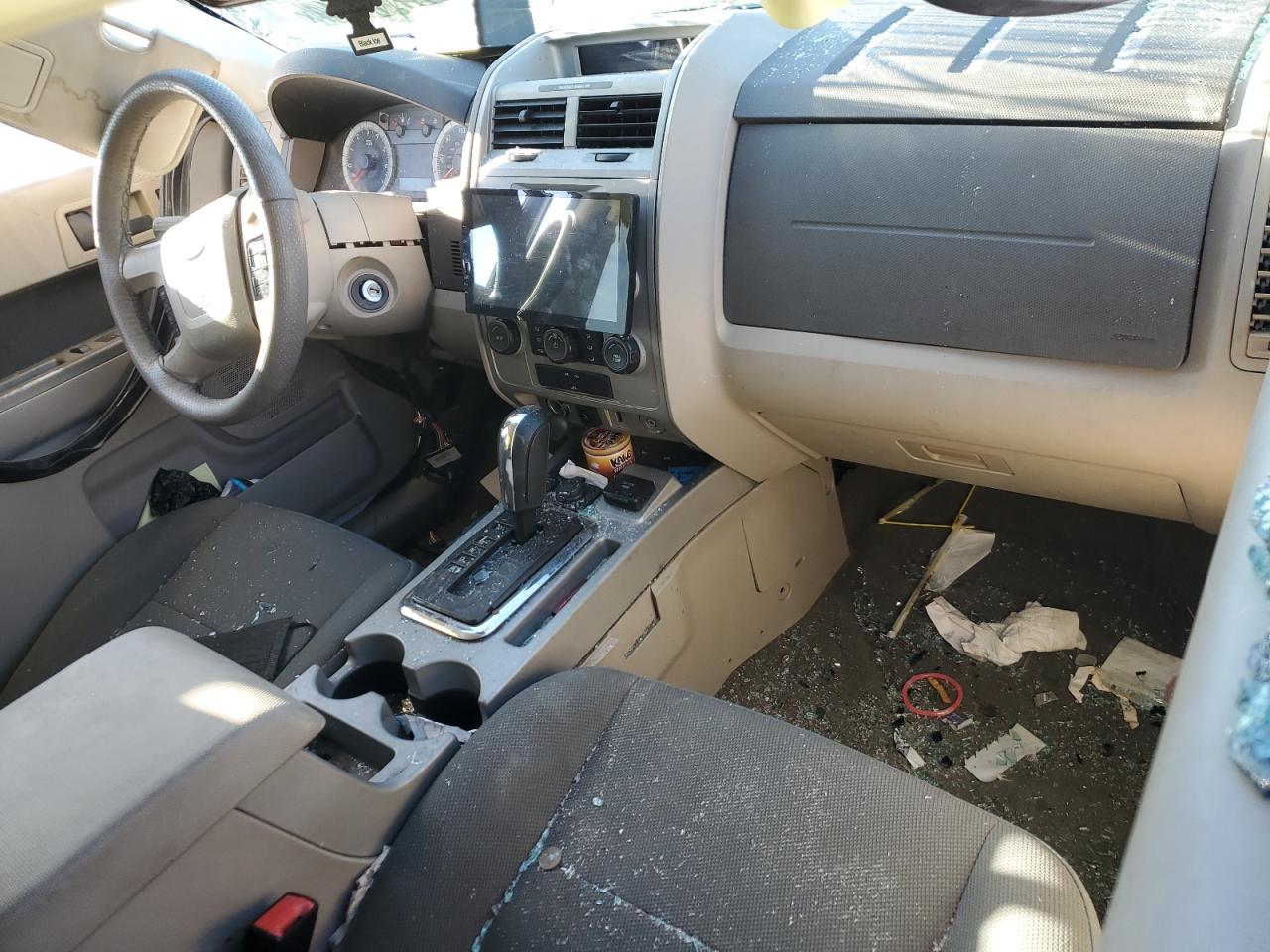 2009 Ford Escape - Image 8