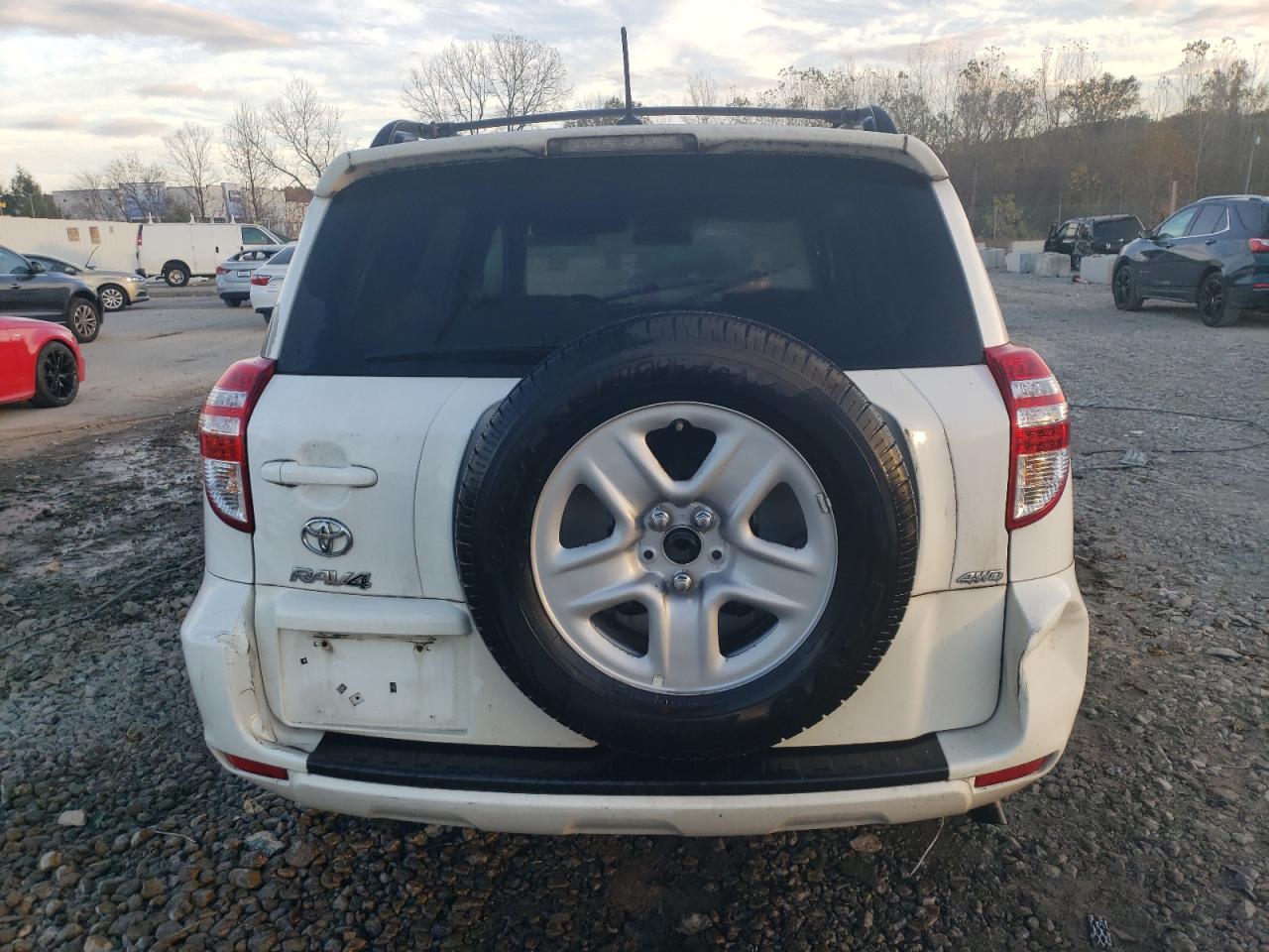 2011 Toyota RAV 4 - Image 6
