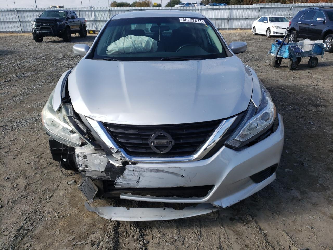 2017 Nissan Altima - Image 5