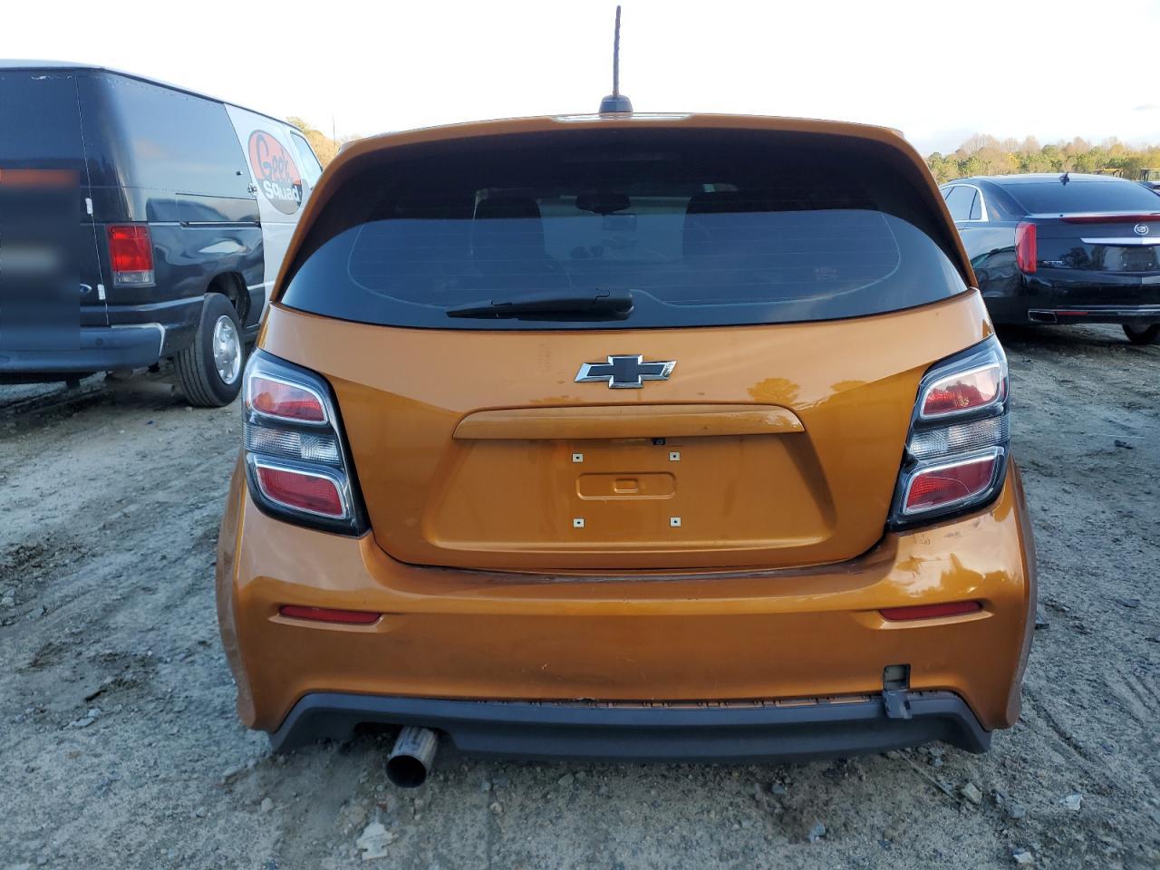 2018 Chevrolet Sonic - Image 6