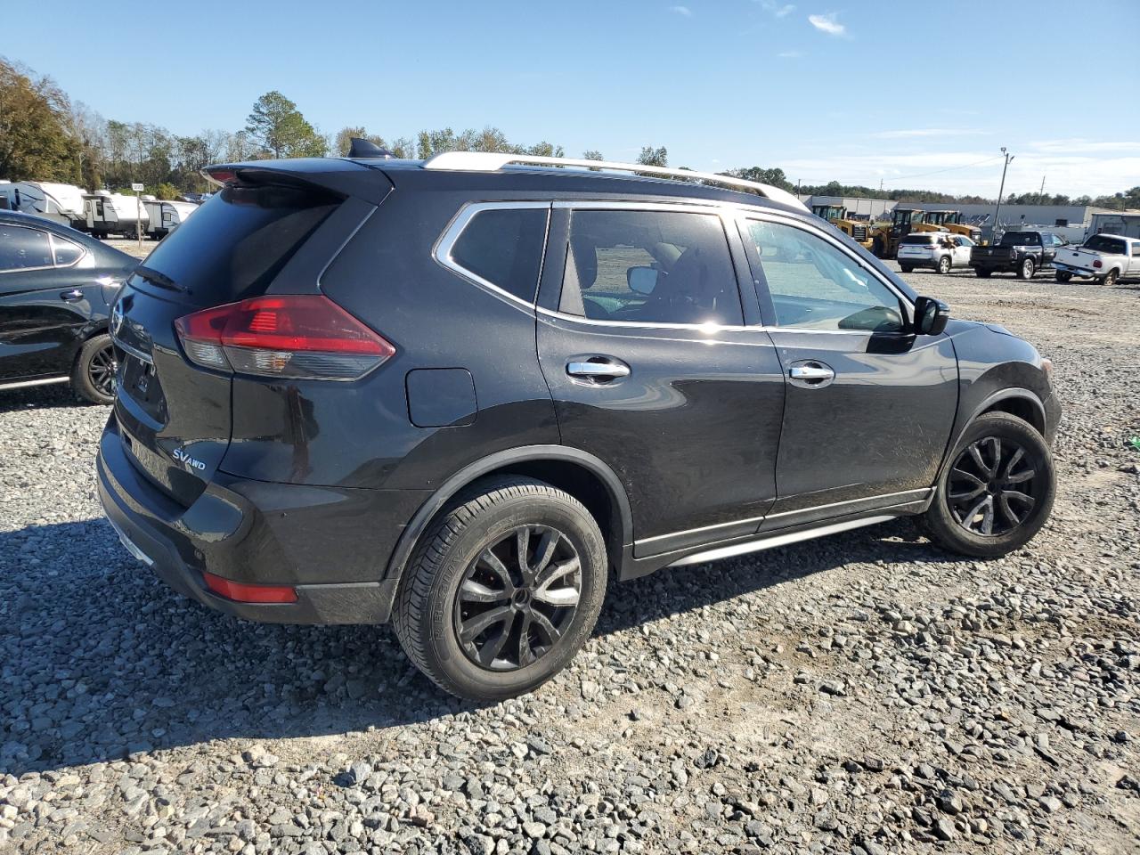 2020 Nissan Rogue - Image 3