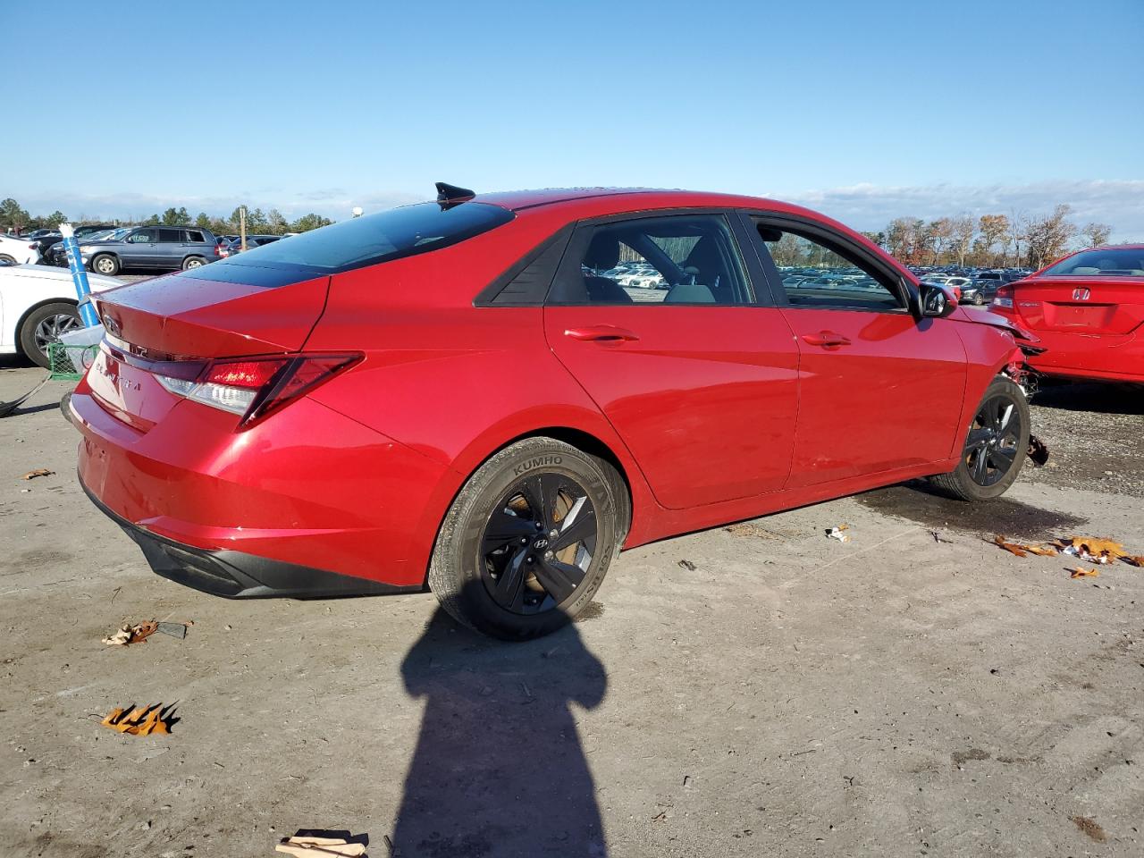 2021 Hyundai Elantra - Image 3